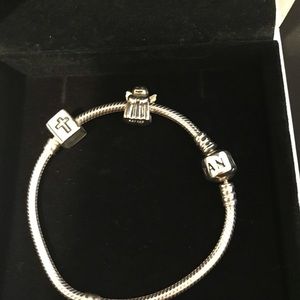 ❤️❤️ Pandora bracelet ❤️❤️